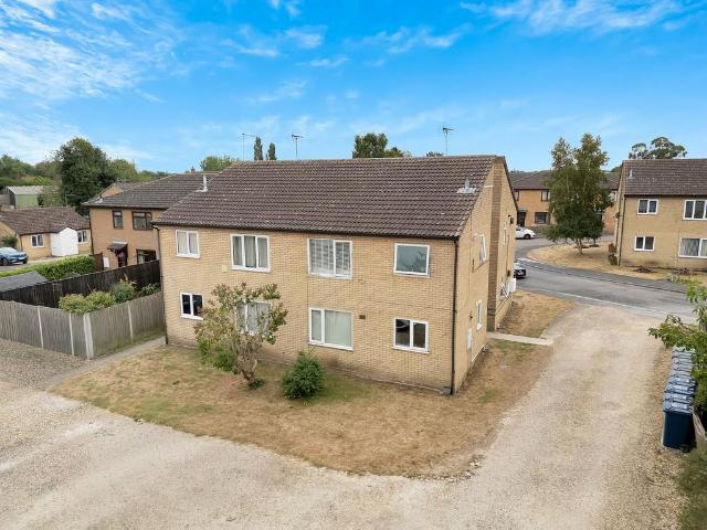 Flat for sale in Huntingdon, Cambridgeshire