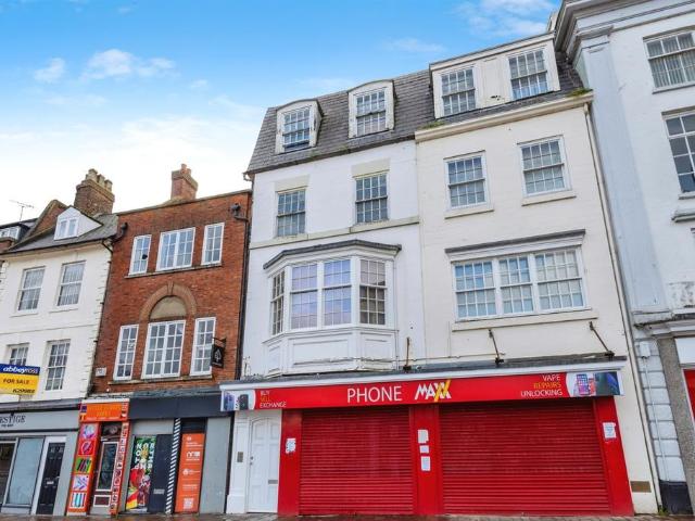 Flat for sale in Semilong, Northampton