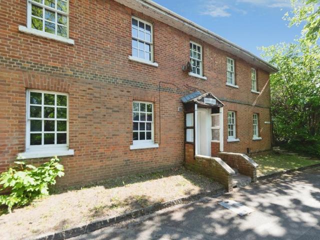 Flat for sale in Mansbridge, City Of Southampton