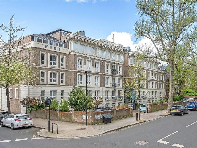 Flat for sale in Notting Hill, Greater London