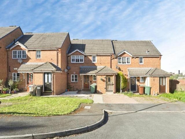 Flat for sale in Kirkstall, West Yorkshire