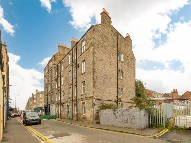 Flat for sale in Canonmills, City of Edinburgh