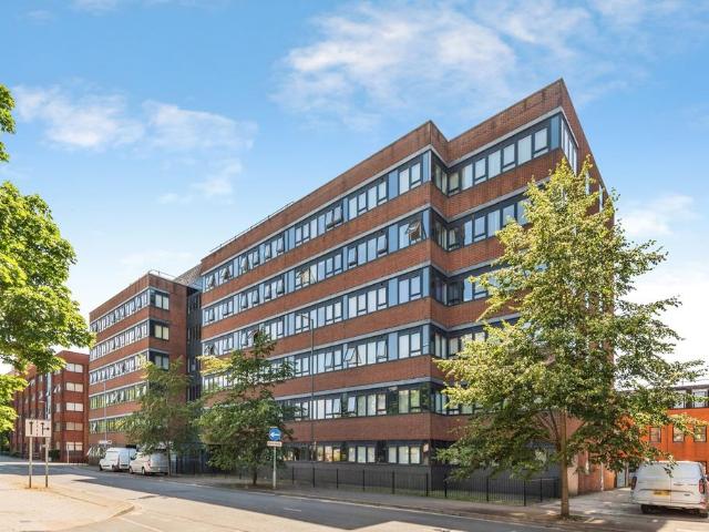 Flat for sale in Rodbourne, Swindon