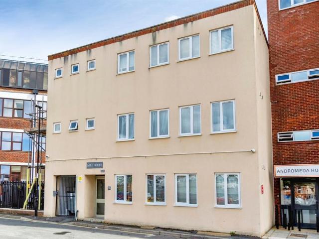 Flat for sale in The Polygon, City Of Southampton