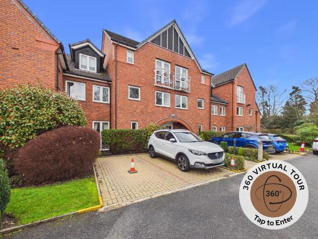 Flat for sale in Kingsbourne, Nantwich