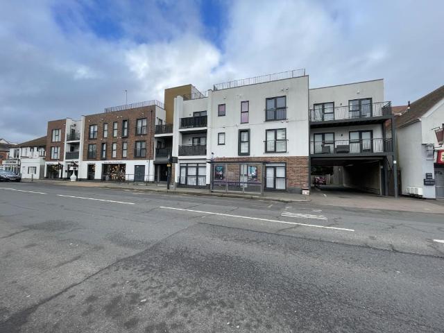 Flat for sale in Alton Barnes, Isle Of Man
