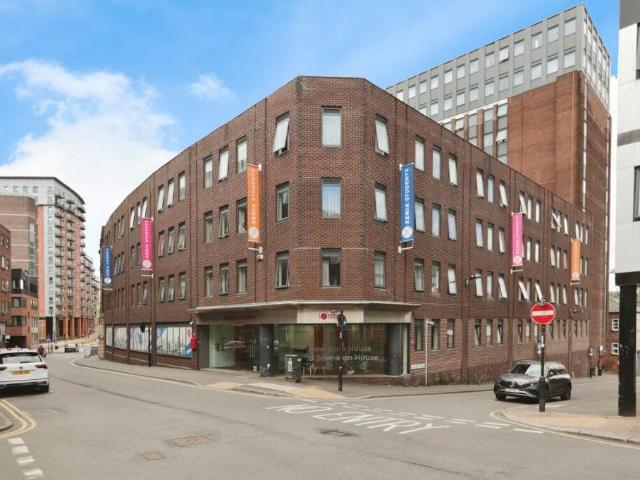 Flat for sale in City Centre, South Yorkshire