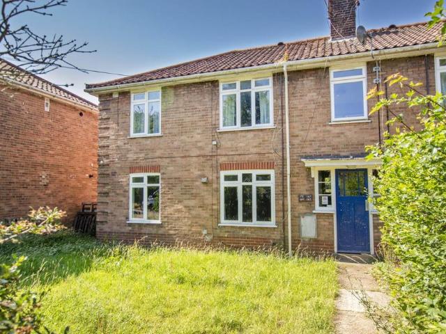 Flat for sale in East Bank, Norfolk