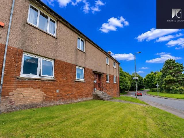 Flat for sale in Kirkintilloch, Scotland