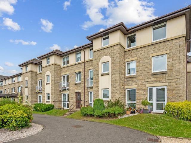 Flat for sale in Cambuskenneth, Scotland