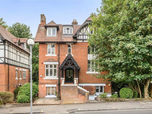 Flat for sale in Upper Sydenham, Greater London