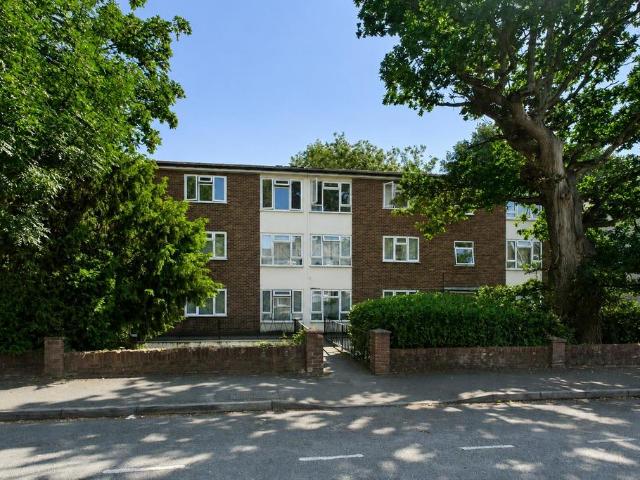 Flat for sale in Banister's Park, City Of Southampton