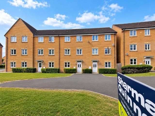Flat for sale in Hampton Hargate, Peterborough