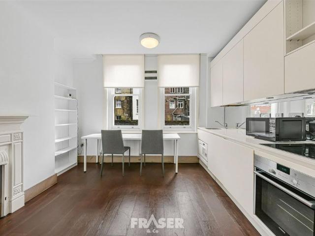 Flat for sale in Fitzrovia, Greater London