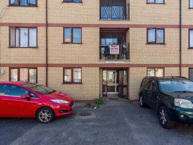 Flat for sale in Belleau, Lincolnshire