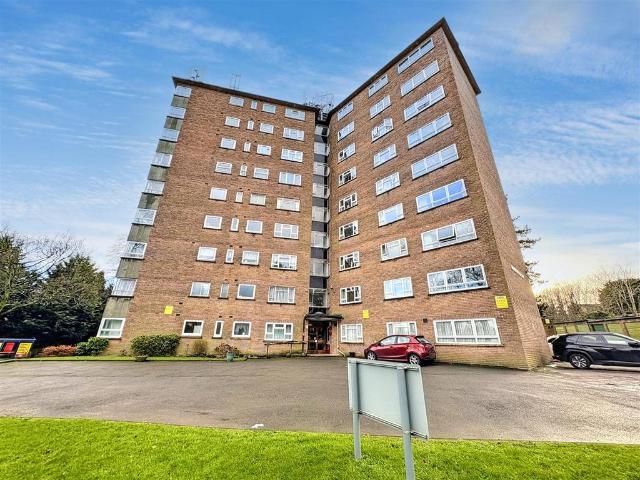 Flat for sale in Wake Green, West Midlands