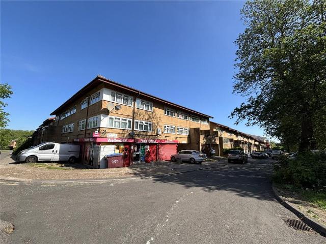 Flat for sale in Great Linford, Milton Keynes
