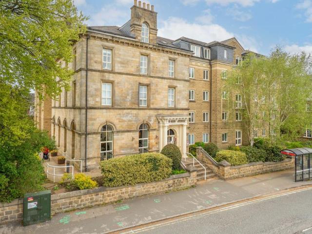 Flat for sale in Low Harrogate, Harrogate