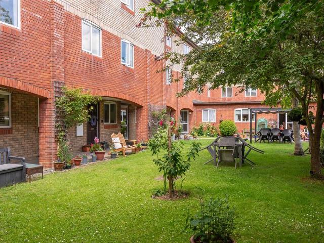 Flat for sale in Maldon