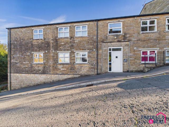 Flat for sale in Knotts, Pendle