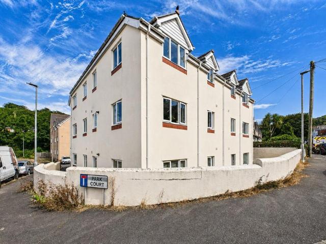 Flat for sale in Slade, Kentisbury