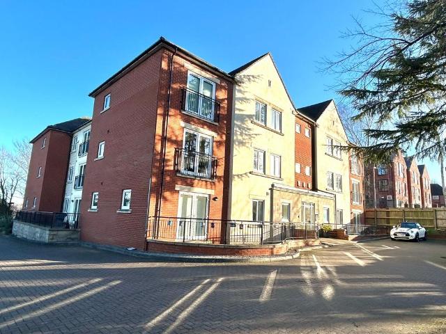 Flat for sale in Woodthorpe, Gedling