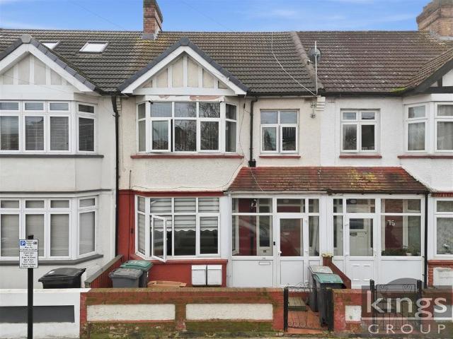 Flat for sale in Tottenham Hale, Greater London