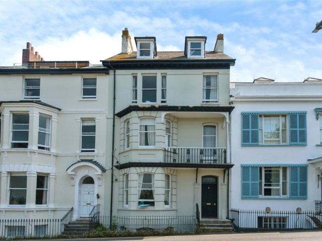 Flat for sale in Withycombe, Budlake