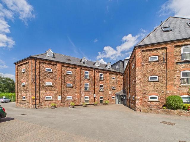 Flat for sale in Driffield, East Riding Of Yorkshire