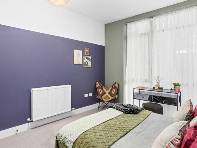Flat for sale in London Borough of Croydon, Purley