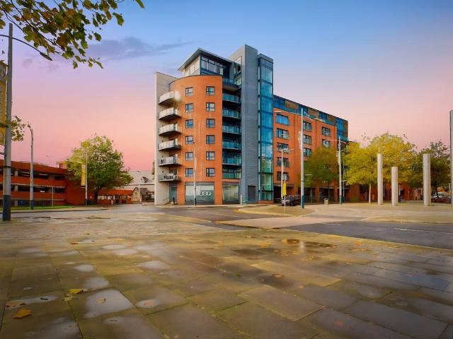 Flat for sale in Mount Pleasant, Nangreaves