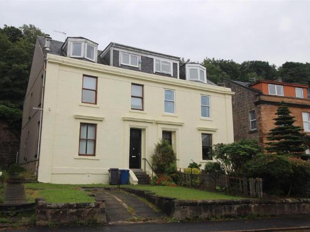 Flat for sale in Gourock, Scotland