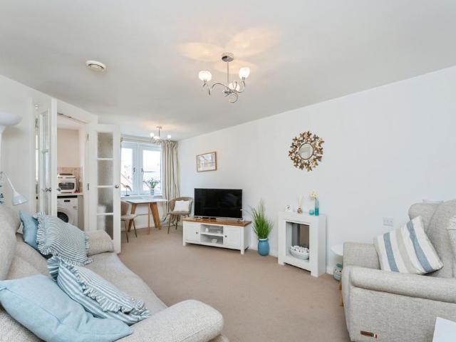 Flat for sale in Newtown, Two Mills
