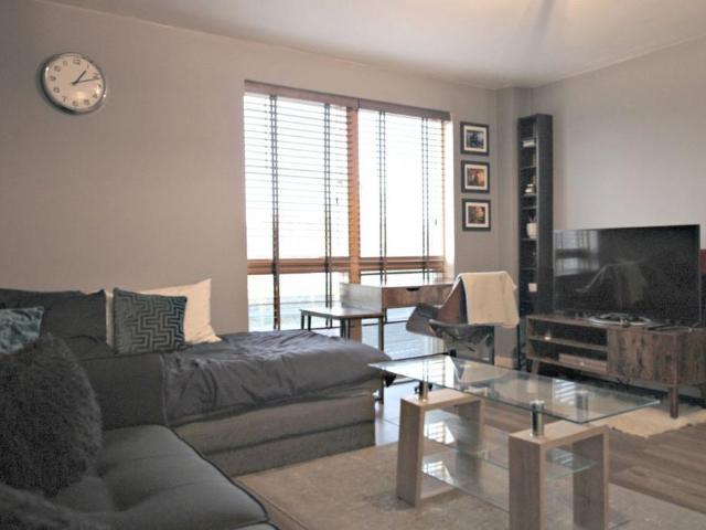 Flat for sale in Mapesbury, Greater London