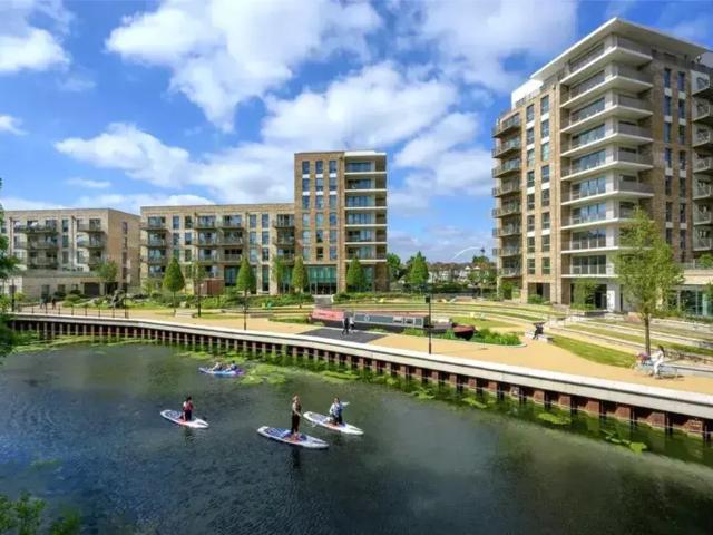 Flat for sale in Alperton, Greater London