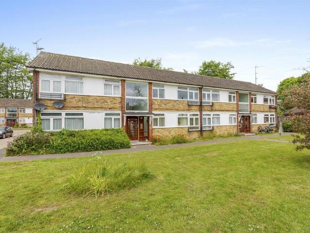 Flat for sale in Castlefield, Cressex