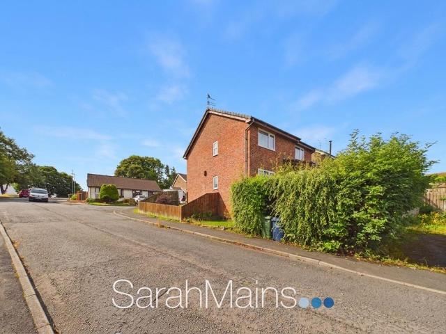 Flat for sale in Felling, Tyne And Wear