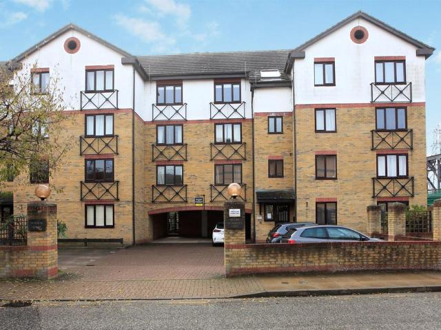 Flat for sale in New Fletton, Peterborough