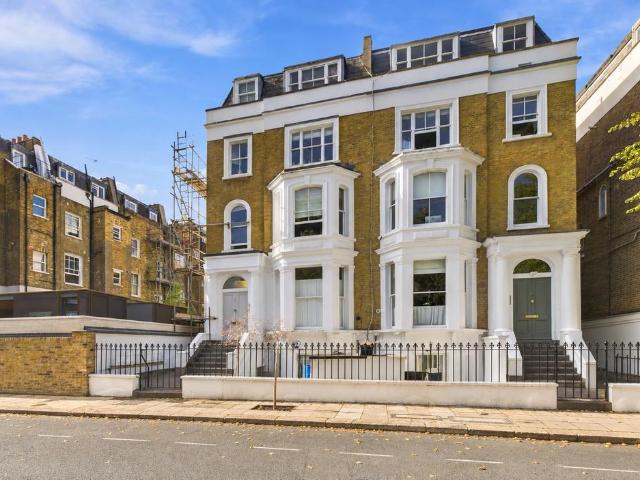 Flat for sale in Kensal Town, Greater London