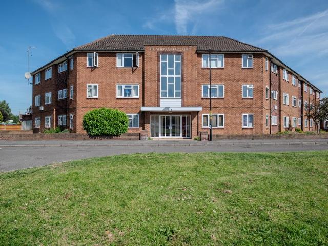 Flat for sale in Sutton Coldfield, West Midlands