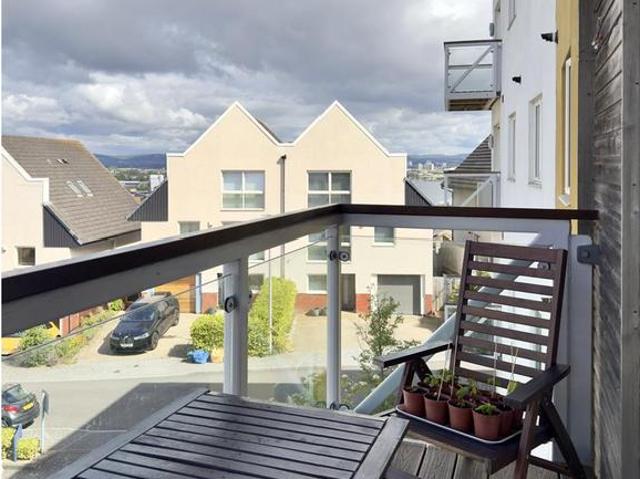 Flat for sale in Penarth Marina, Penarth