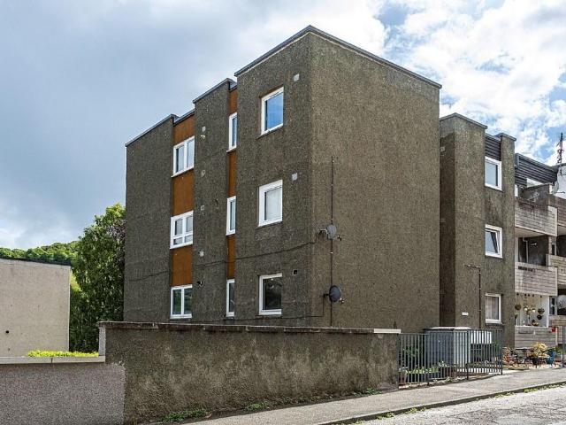 Flat for sale in Galashiels, Scotland