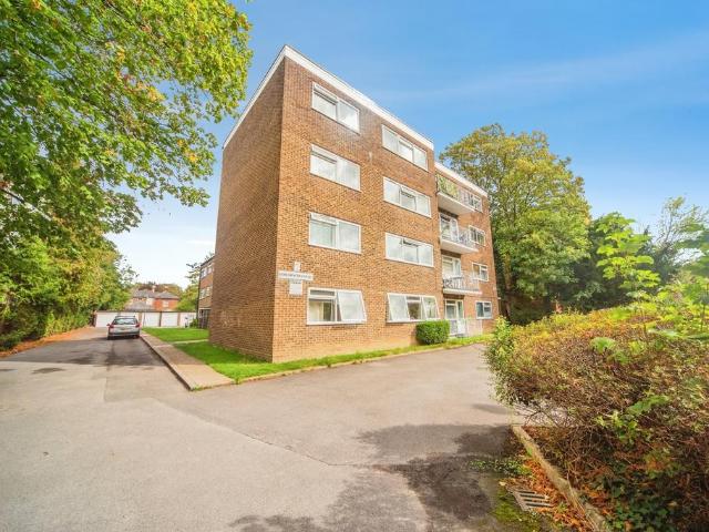 Flat for sale in Banister's Park, City Of Southampton