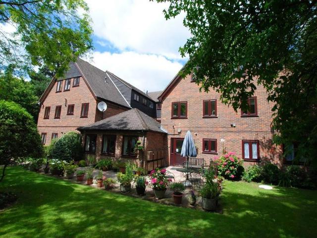 Flat for sale in Old Coulsdon, London Borough of Croydon