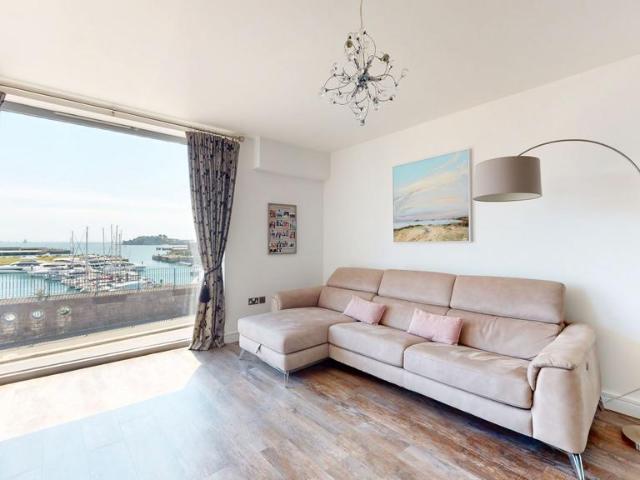Flat for sale in Stonehouse, Mount Wise