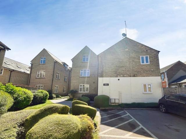Flat for sale in Ramsey, Huntingdon