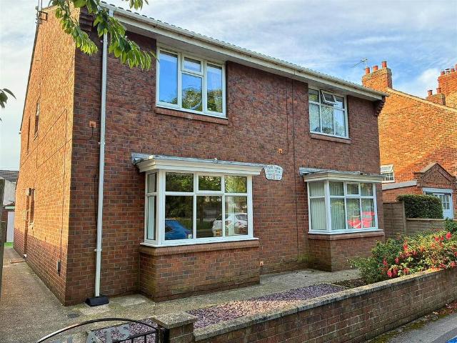 Flat for sale in Hornsea, Hull and East Yorkshire