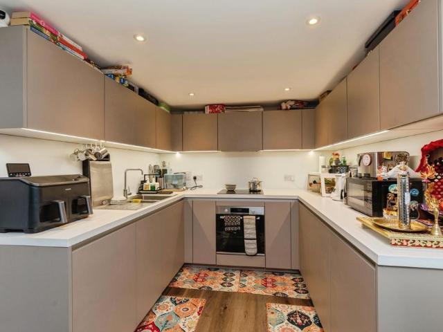 Flat for sale in Old Market, Feckenham