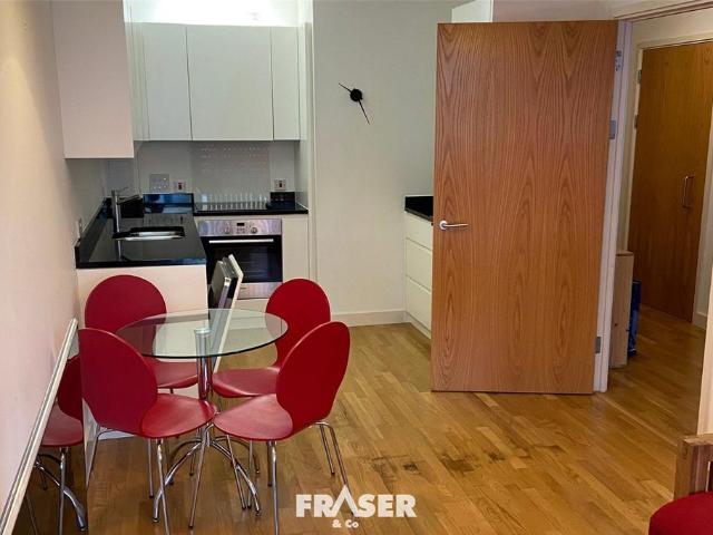 Flat for sale in Browning Estate, Greater London