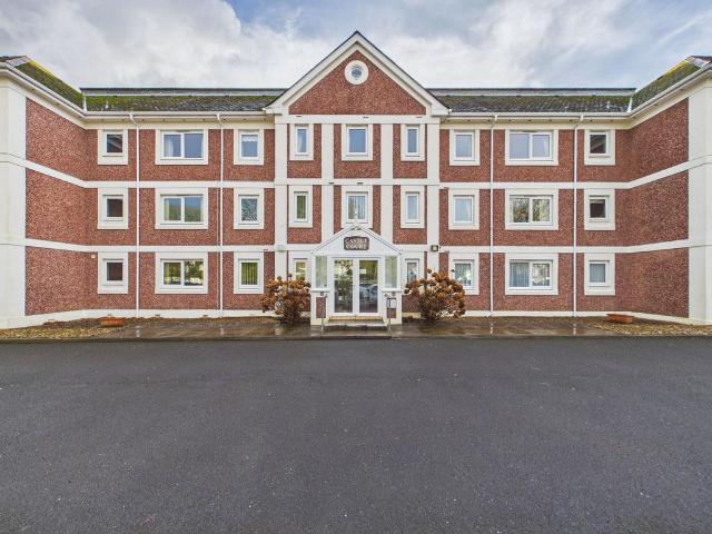 Flat for sale in Babbacombe
